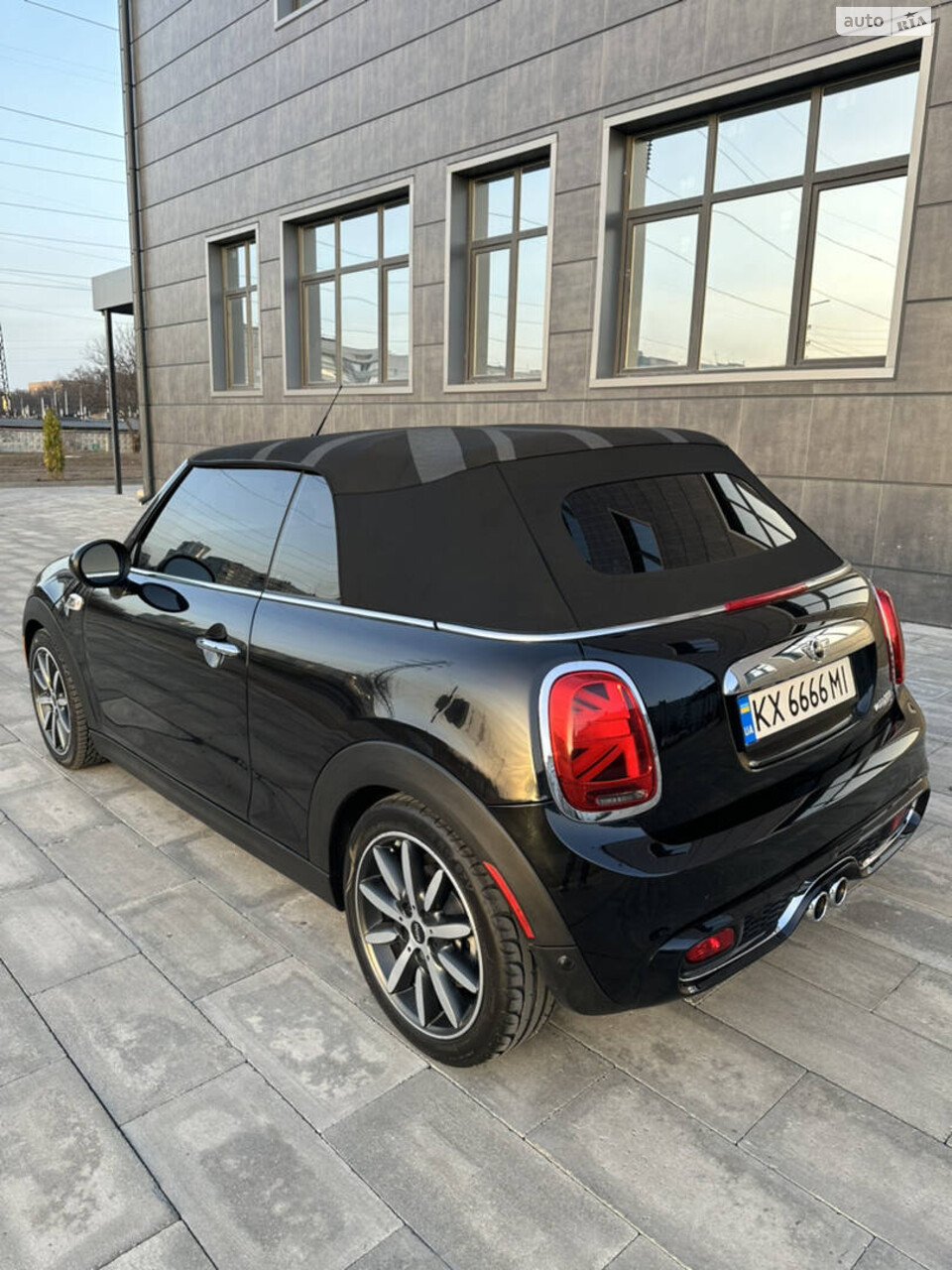 MINI Convertible 2016