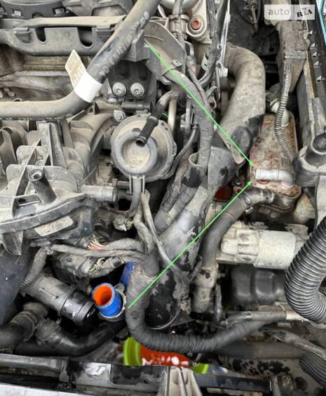 Заміна  патрубка охолодження 5Q0122058C