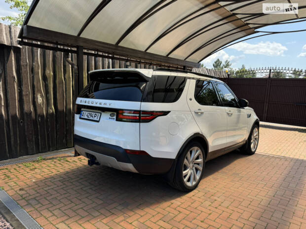 Land Rover Discovery 2018