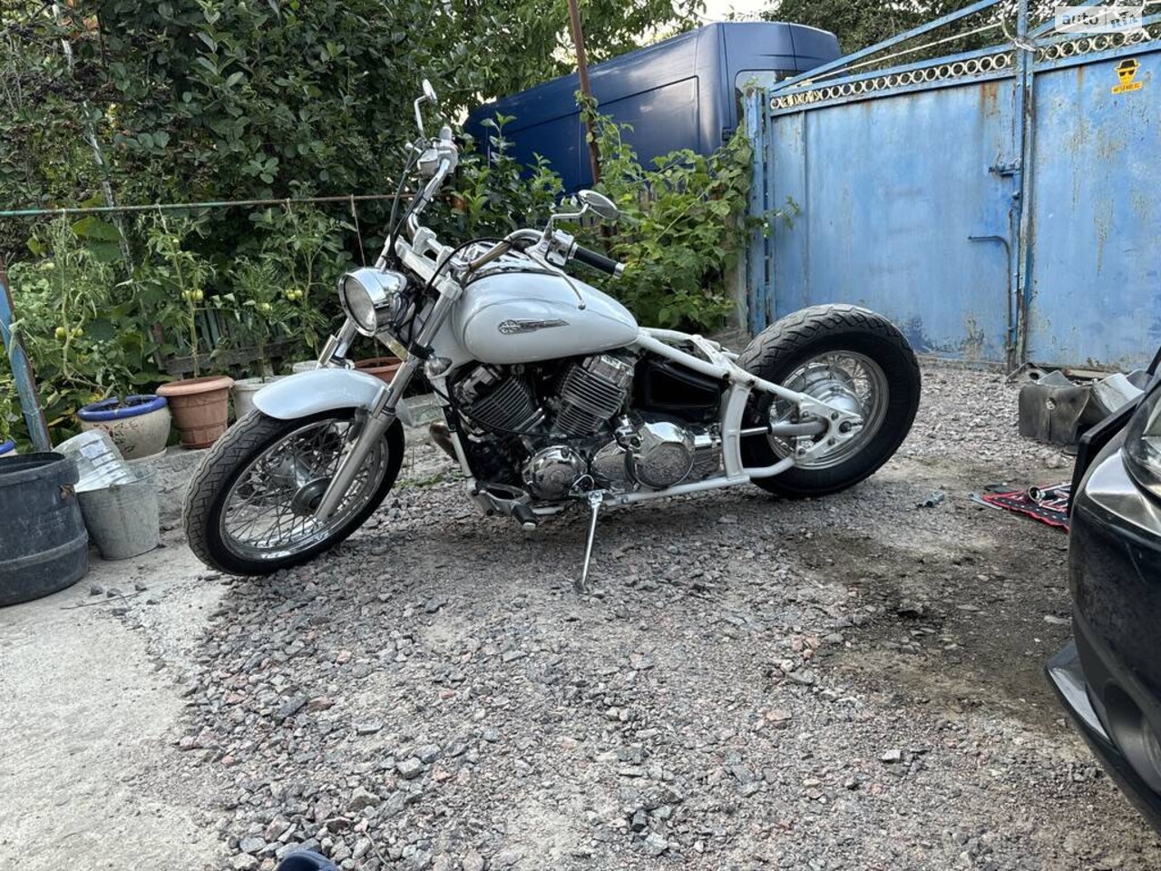  Зняв крило для їх заміни