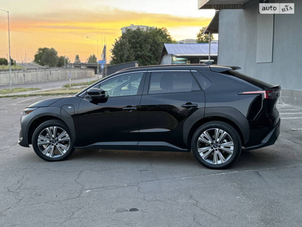 Subaru Solterra 2023