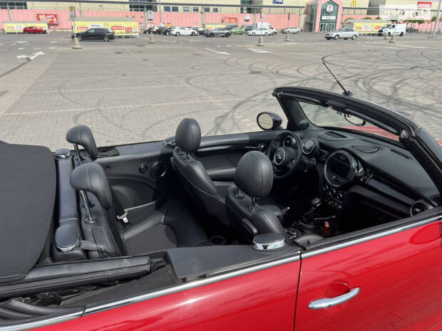 MINI Convertible 2016