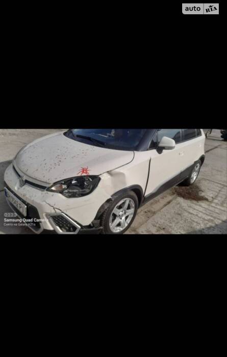 MG 3 Cross 2013