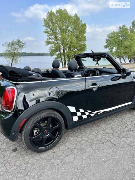MINI Convertible 2016