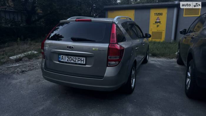 Kia Ceed 'Сідий'