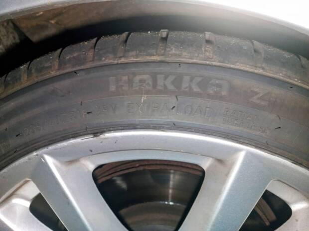 Позапланова заміна шин 