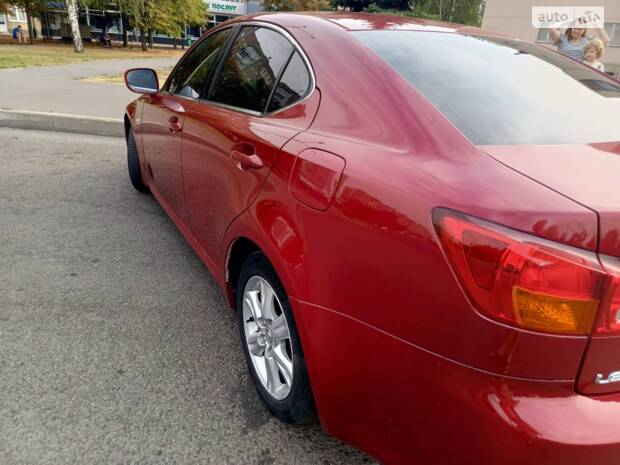 Lexus IS 2005