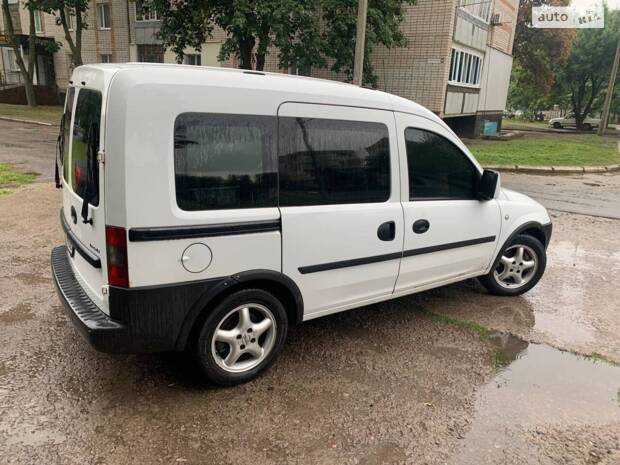Opel Combo 2006