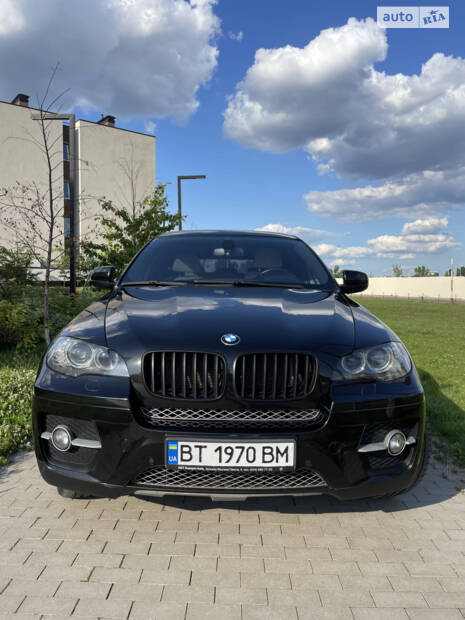 BMW X6 2012
