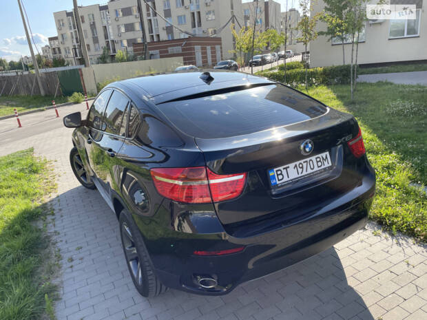 BMW X6 2012