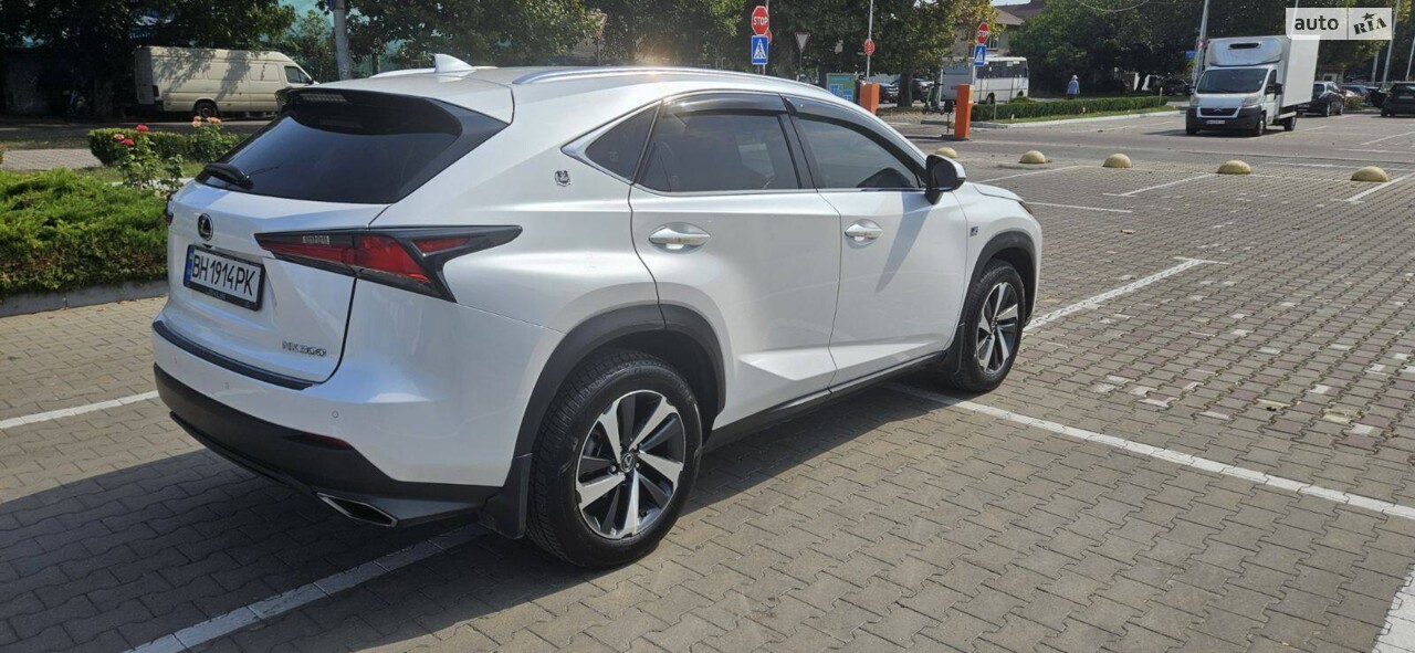 Lexus NX 2017