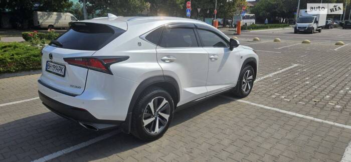 Lexus NX 2017