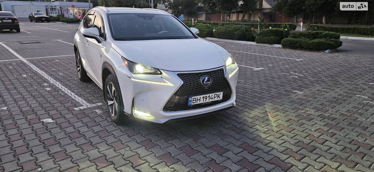 Lexus NX 2017