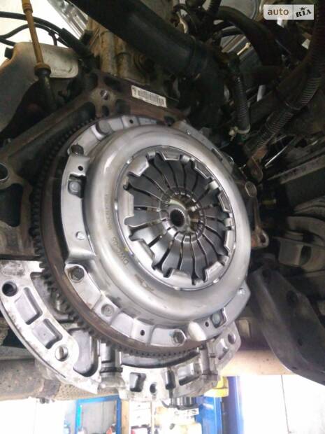 Заміна сальника колінвала і зчеплення