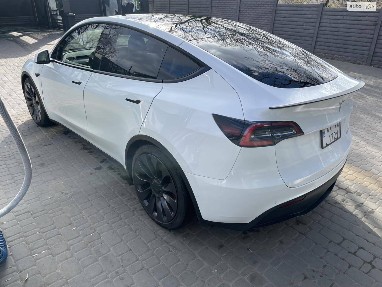 Tesla Model Y 2020