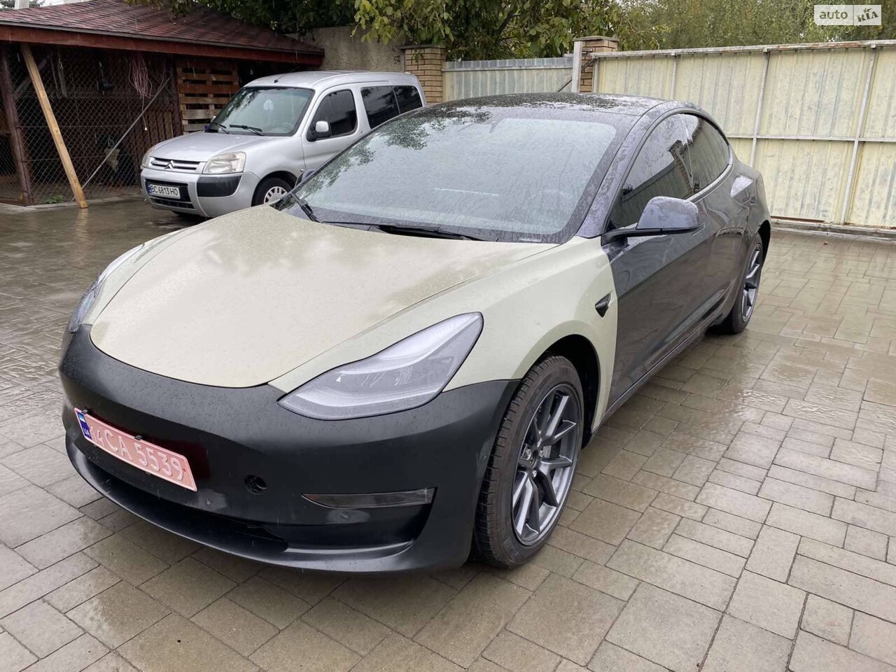 Tesla Model 3 2023