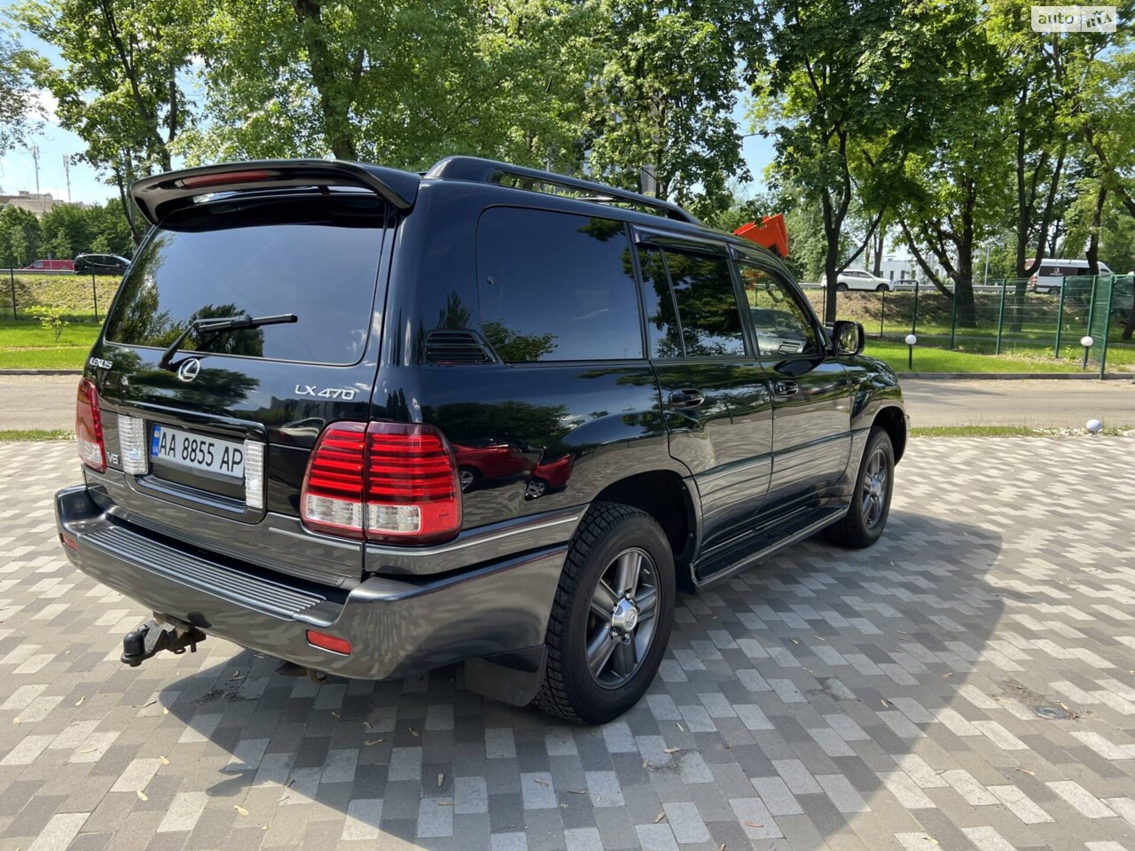 Lexus LX 2006