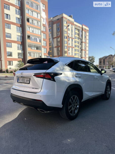 Lexus NX 2016