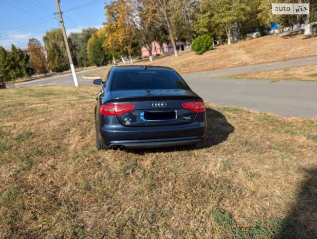 Audi A4 2012