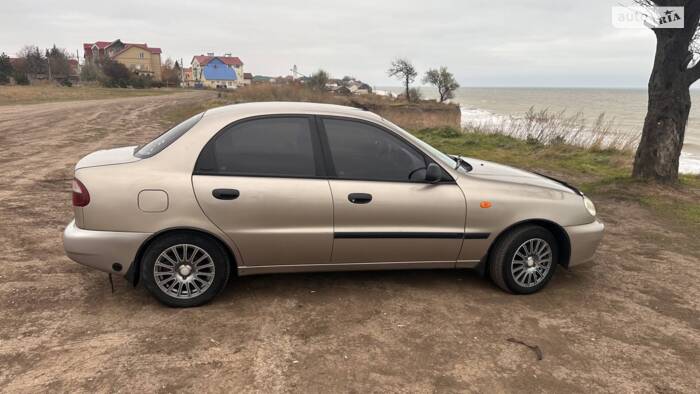 Daewoo Lanos 2008