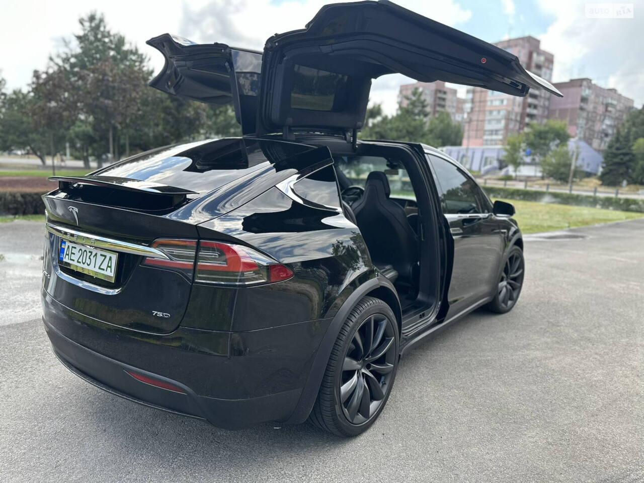Tesla Model X 2018