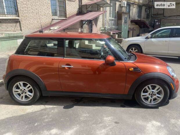 MINI Hatch 2013