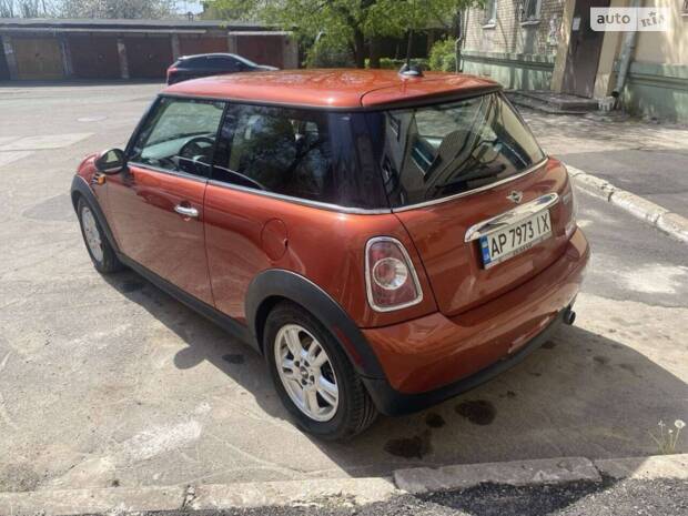 MINI Hatch 2013