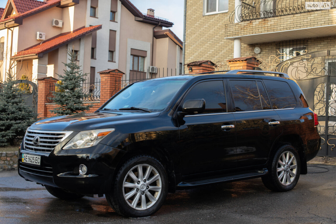 Lexus LX 2008
