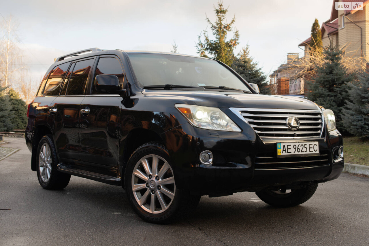 Lexus LX 2008