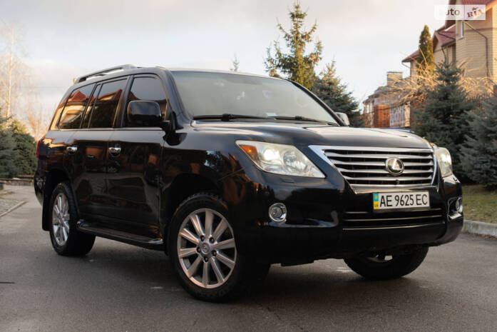 Lexus LX 2008