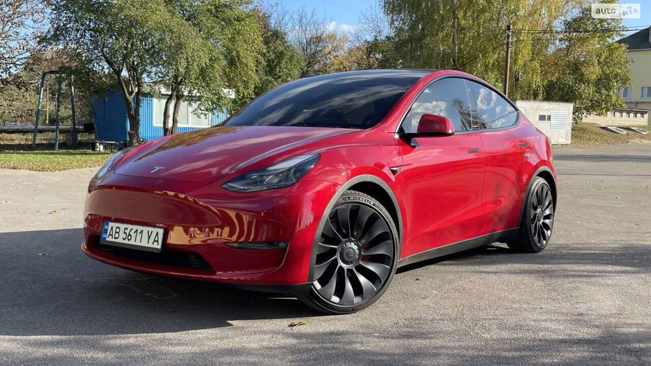 Tesla Model Y 2023