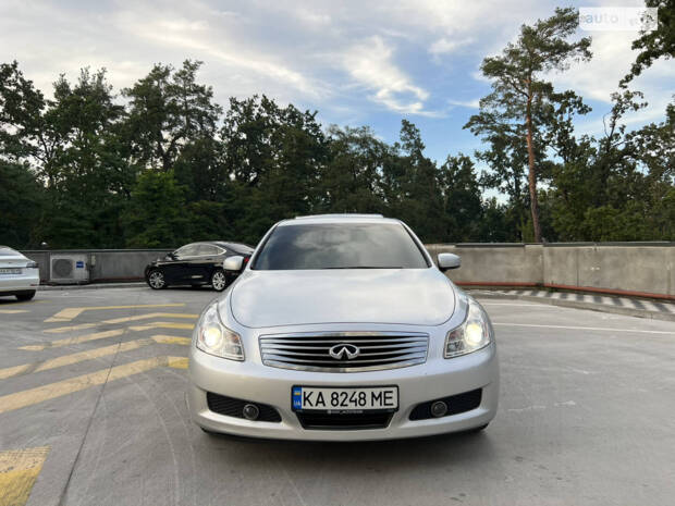 Infiniti G35 2008