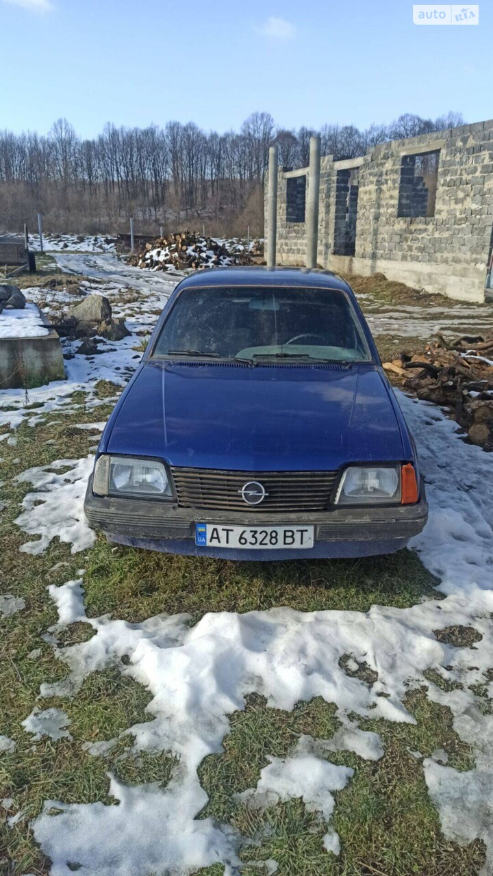 Opel Ascona 1986