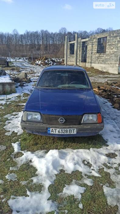 Opel Ascona 1986