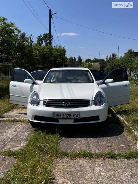 Infiniti G35 2005