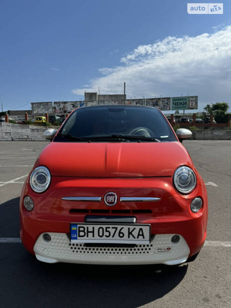 Fiat 500e 2015
