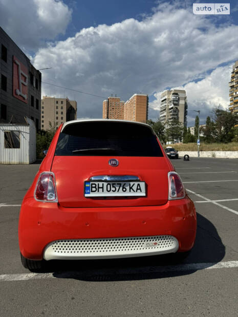 Fiat 500e 2015