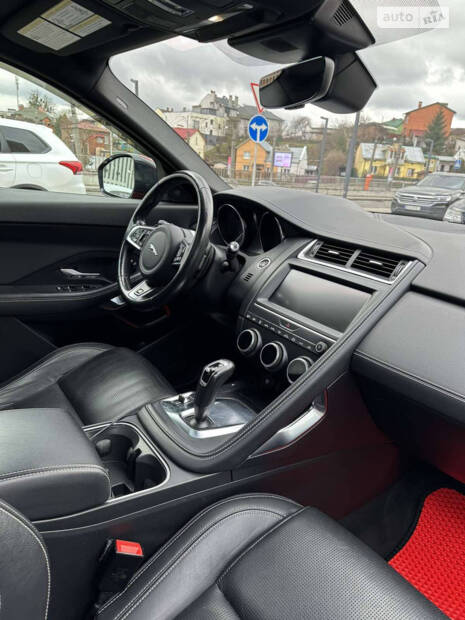 Jaguar E-Pace 2018