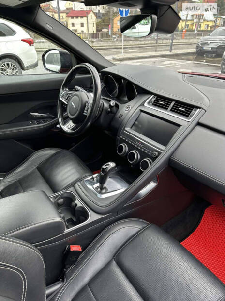 Jaguar E-Pace 2018