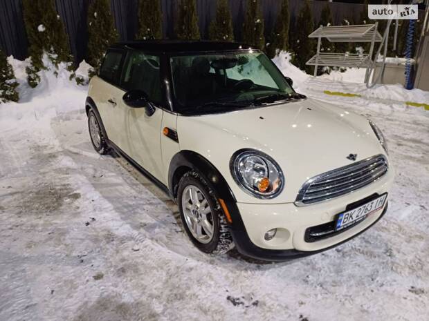 MINI Coupe 2012