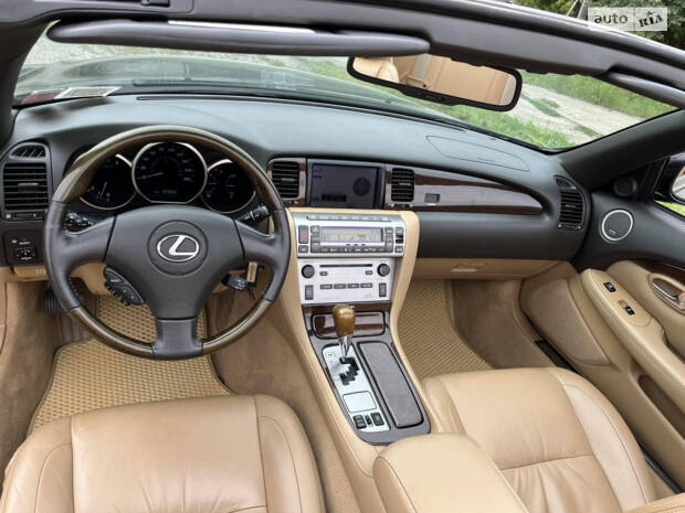 Lexus SC 2010