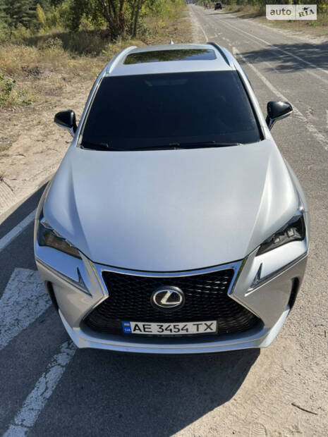 Lexus NX 2015