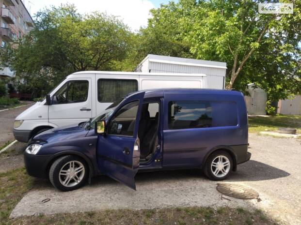 Opel Combo 2004