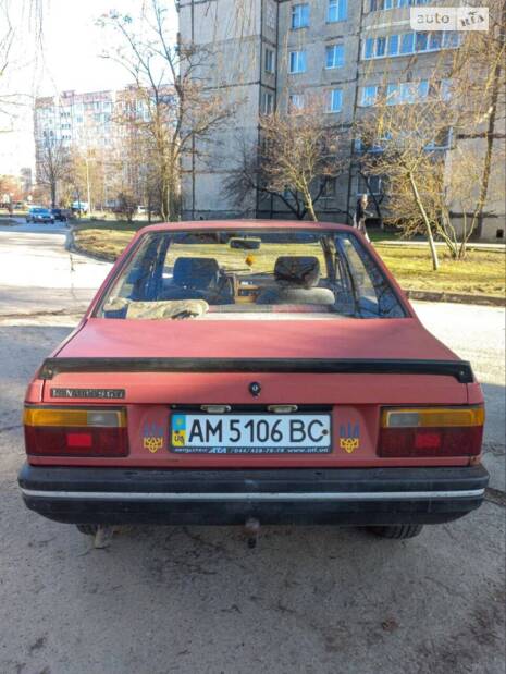 Renault 9 1986
