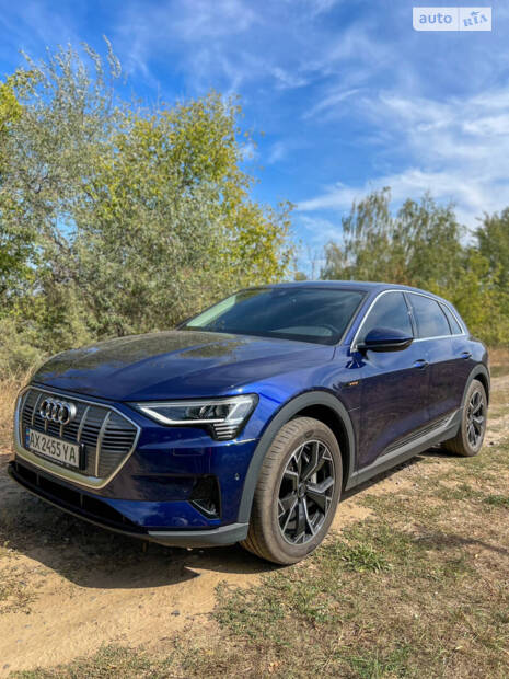 Audi e-tron 2021
