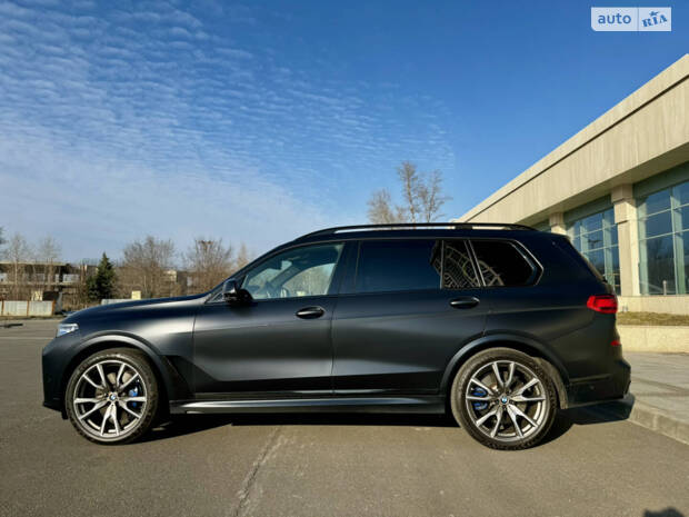 BMW X7 2020