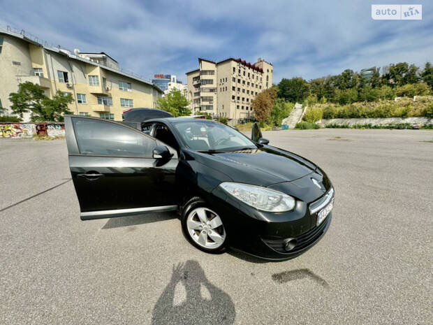 Renault Fluence 2011