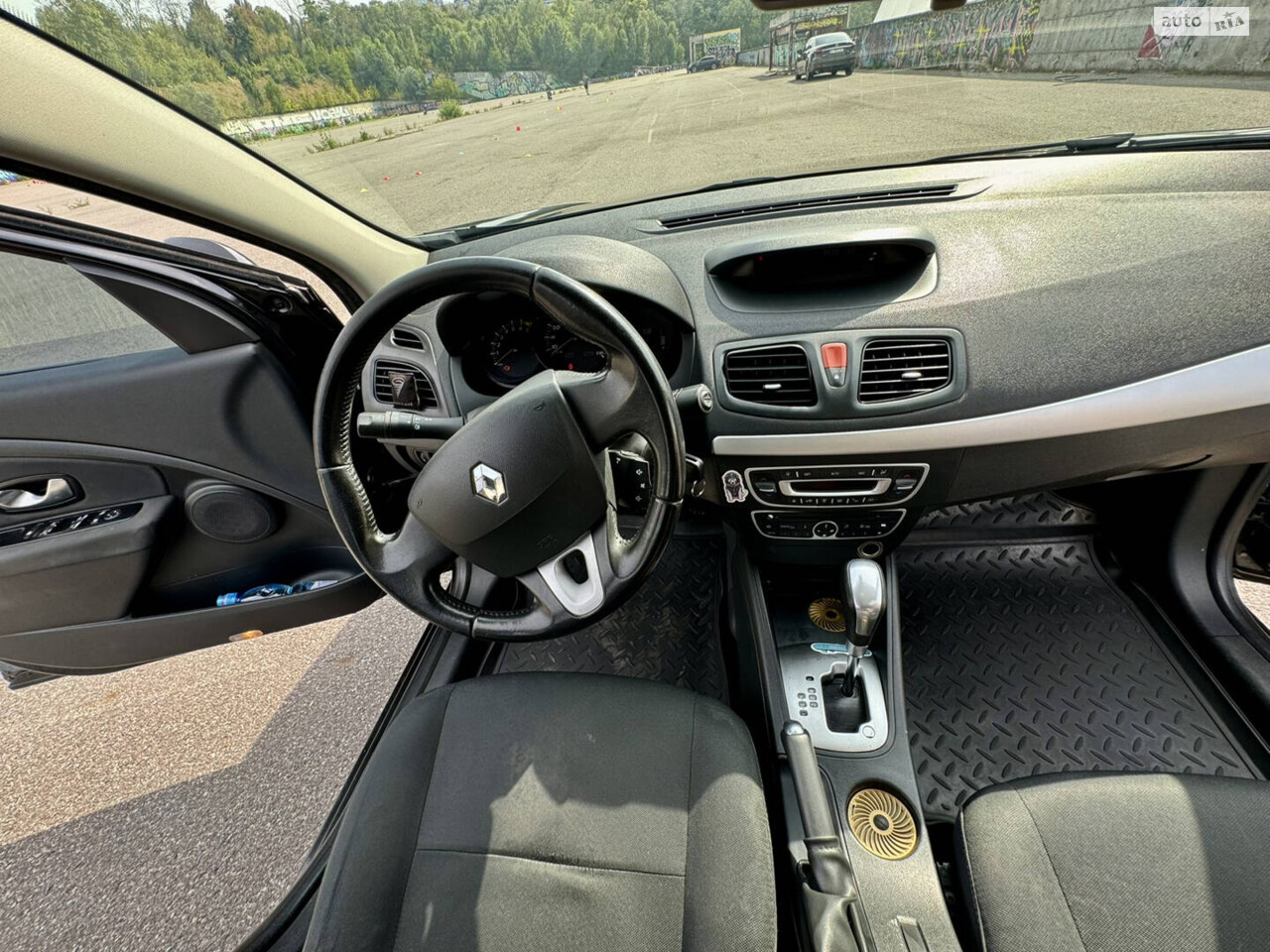 Renault Fluence 2011