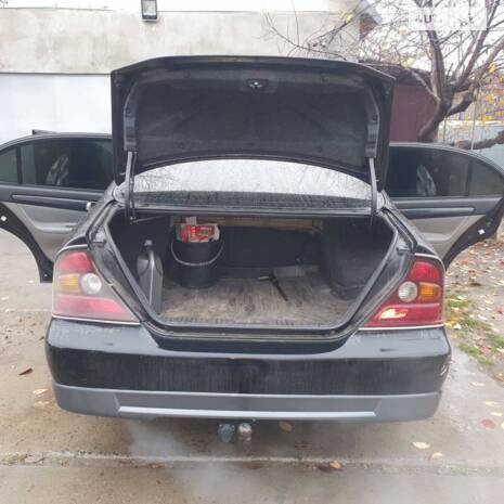 Chevrolet Evanda 2005