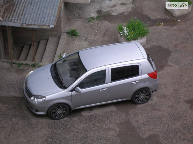 Geely MK-2 2010